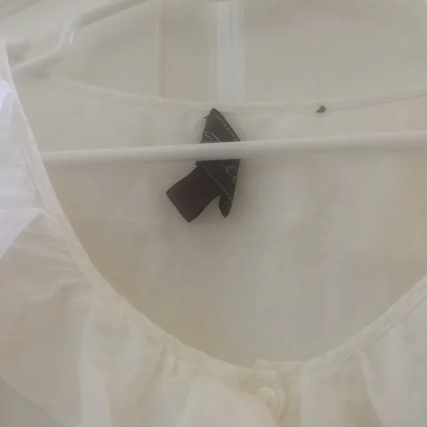 FINAL MARKDOWN LOVELY ladies blouse large White - Image 4