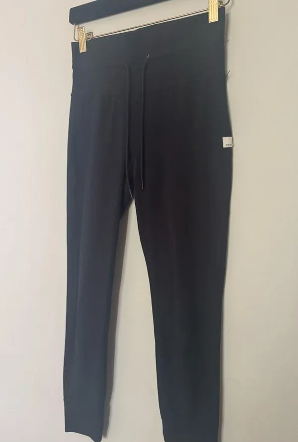 Vuori Black Jogger Pants - Image 2