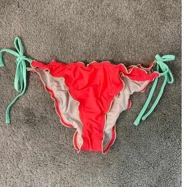 NWT Cupshe Coral Mint Ruffle Tie Bikini Set Top M Bottom L - Image 5