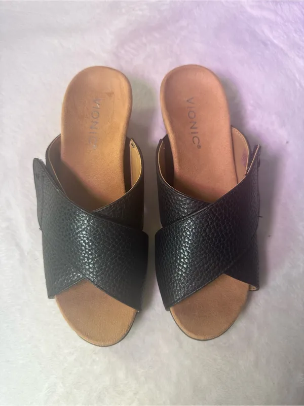 Vionic Black Crisscross Wedge Slide - Image 4