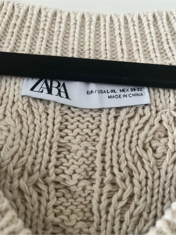 Zara Cream Cable Knit Sweater Vest Large Pearl Detail Preppy Quiet Luxury - Image 2