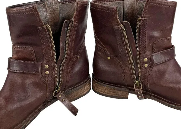 UGG Fabrizia Buckle Biker Boots Ankle Boots 7.5 Dark Brown 1001661 - Image 9