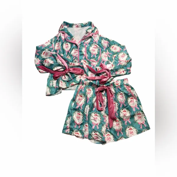 🎅✨ Christmas Santa Pajama Short Set w/‎ Velvet Bows – Size Large NWT 🎁 - Image 2