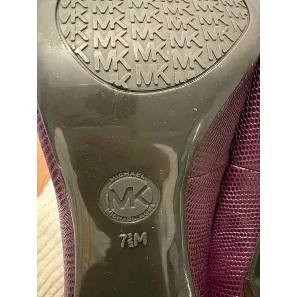 Michael Michael Kors Plum Lizard Embossed Pointed Toe Pumps Purple Heels 7.5M‎ - Image 8