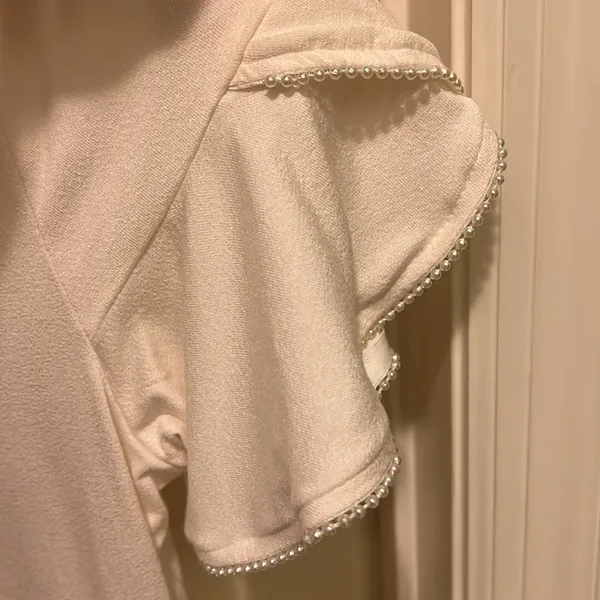 Apt. 9- Ivory Top - Image 3