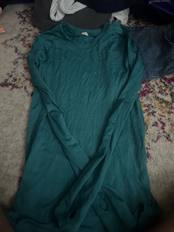 Lululemon Swiftly Long Sleeve - Image 4