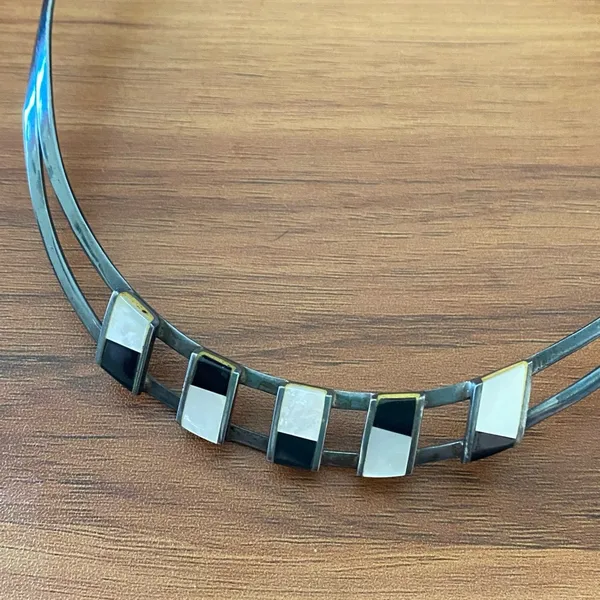 Sterling Silver 925 Gunmetal Onyx/Mother of Pearl Cuff Choker Collar Necklace - Image 5