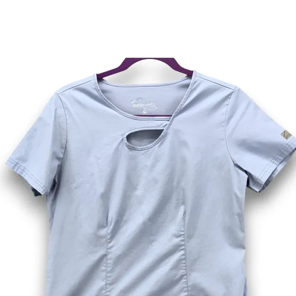 Butter-Soft Scrub Top‎ Baby Blue Small - Image 3