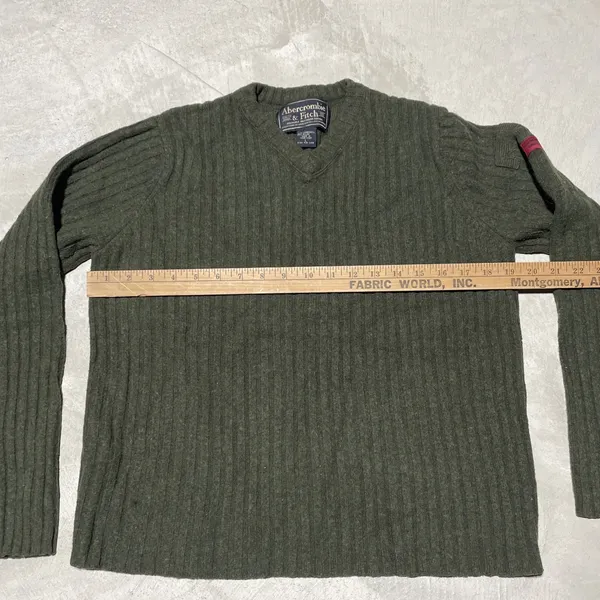 Abercrombie Fitch Women's SZ L VTG Wool Fair Isle Sweater Hong Kong Military AF - Image 5