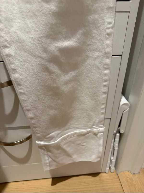 Ann Taylor White Womens Jeans - Classic Straight Fit - Image 3