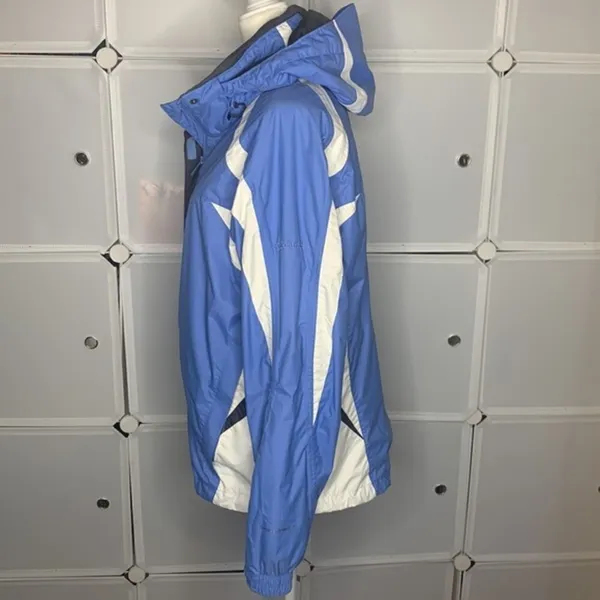 Columbia Omni-Tech Retro Winter Jacket Size Medium - Image 5
