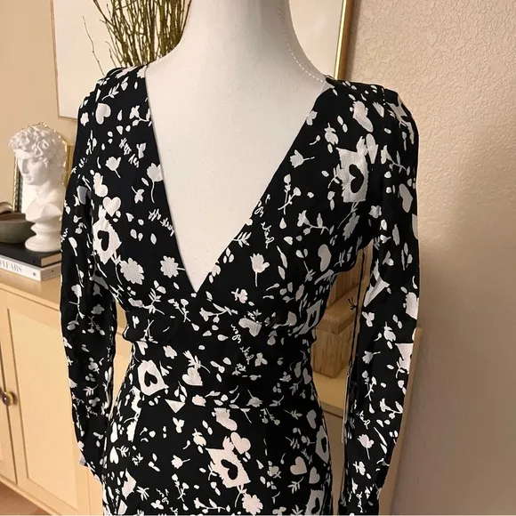 RARE Reformation NWT F‎ Off Hate You Heart Print Primrose Dress Sz XS - Image 2