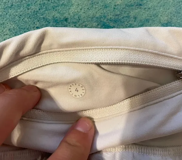 Lululemon Speed Up Shorts 4” - Image 4