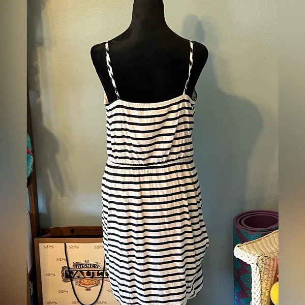 Old navy black and white dress size lg - Image 2
