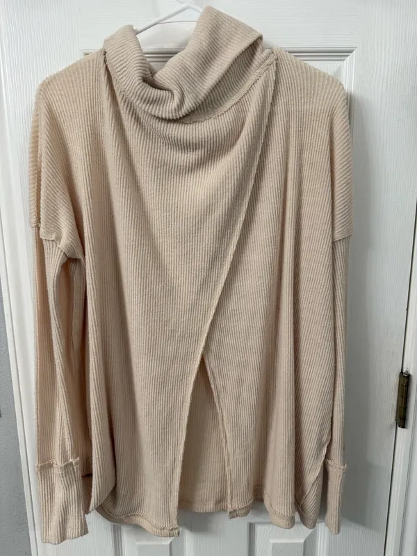 Free People Sweater Oversized - Image 2
