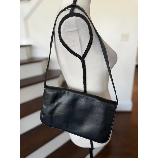 Vintage Minimalist 90s Black Leather Pleated Baguette Shoulder Bag 11x6 - Image 2