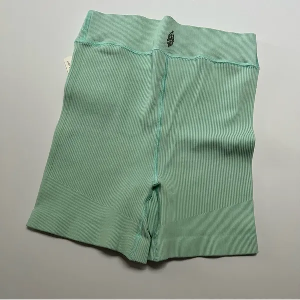 NWT free people free throw‎ shorts size small women’s mint green - Image 6