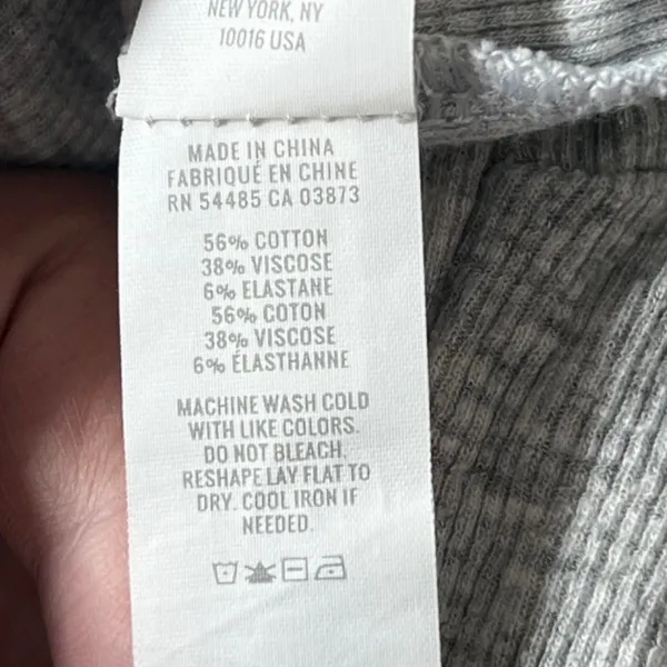 Aerie Ribbed Long Sleeve Henley Bodysuit Womens L Heather Gray Minimalist - Image 6