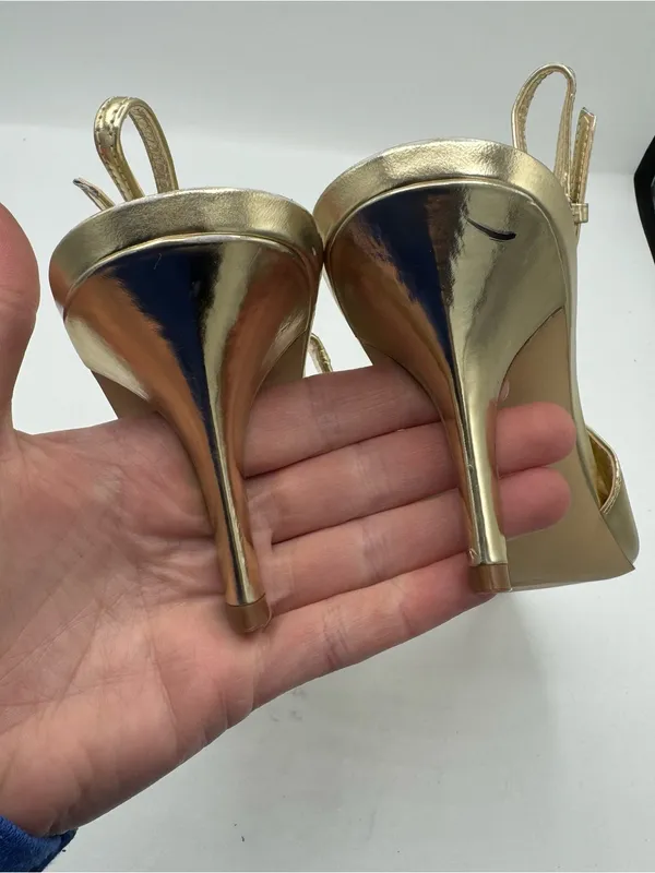 Marc Fisher Dorie Pointed Gold Patent Leather Slingback Pumps Size 9 glam glitz - Image 4