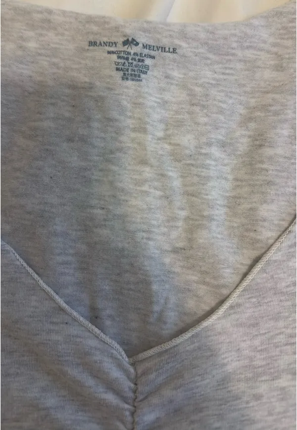 Brandy Melville Gina Top - Image 2