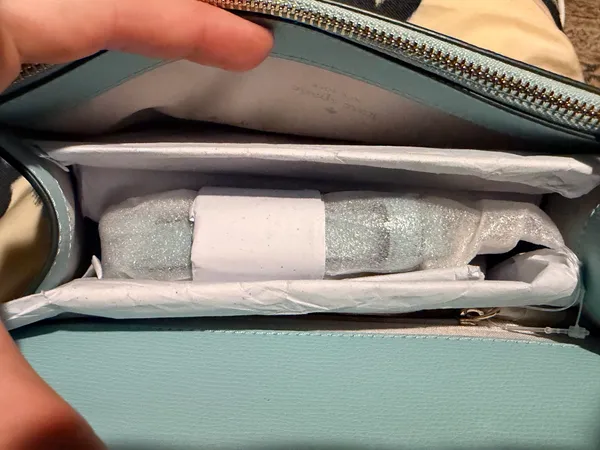 Kate Spade Purse Leather - Image 8