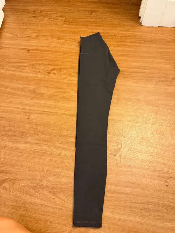 Lululemon Wunder Train Leggings - Image 3