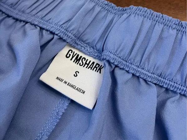 Gymshark Scallop Hem Running Shorts Light Blue Elastic Waist Size Small - Image 6