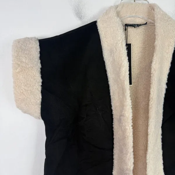 NWT Central Park West Alwyn Vest Faux Suede Sherpa Black Size Small S NEW - Image 2