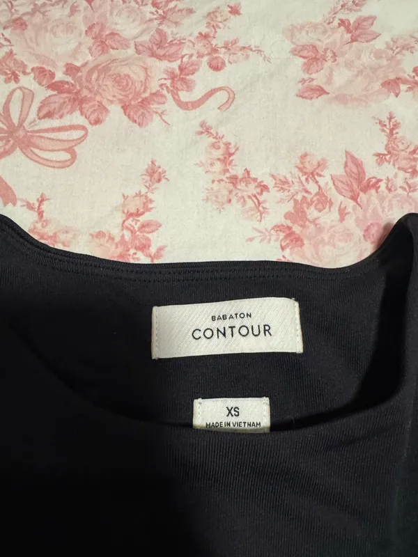 Aritzia Black Babaton Contour Long Sleeve Top  - Image 2