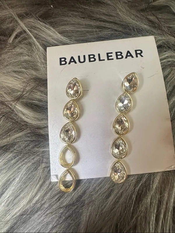 NWT BAUBLEBAR Diana Crystal Drop Earrings $48MSRP Flawed - Image 3