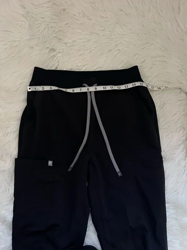 Fabletics Women’s Black Scrub Jogger Pants Size Medium  - Image 6