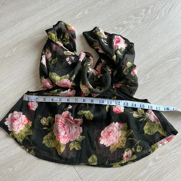 Kimchi Blue Top Womens Extra Small Floral Cropped Off The Shoulder With Straps - Image 7