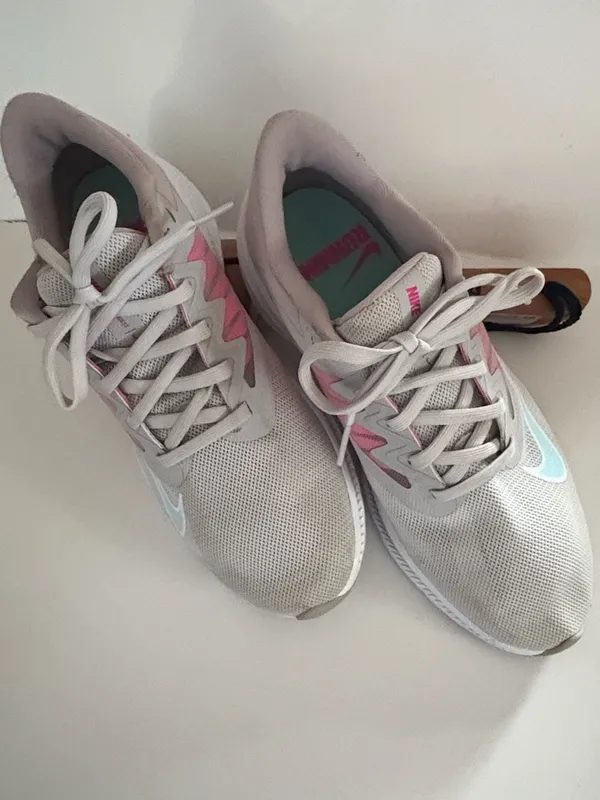 Nike Quest 3 Women's Running Shoes Grey Pink Blue Athletic Sneakers - Image 2