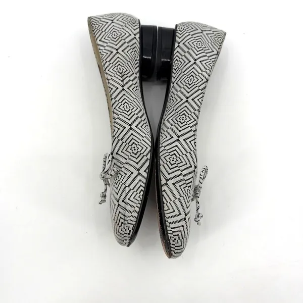 Stuart Weitzman Ballet Flats Sz 7.5N Geometric Bow Leather Preppy Old Money Slip - Image 4