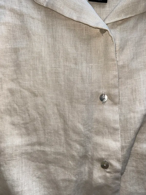 Tahari Linen Button Down - Image 3