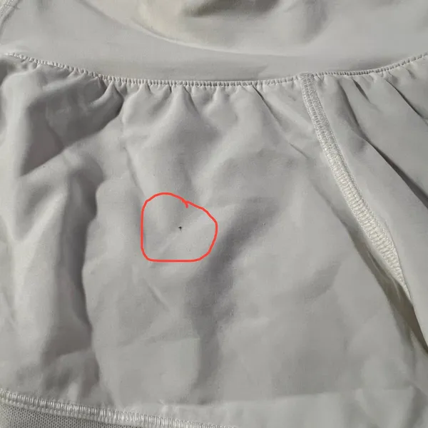 Lululemon Mind‎ Over Miles Shorts Womens 6 White Mesh Trim Athletic Running - Image 9
