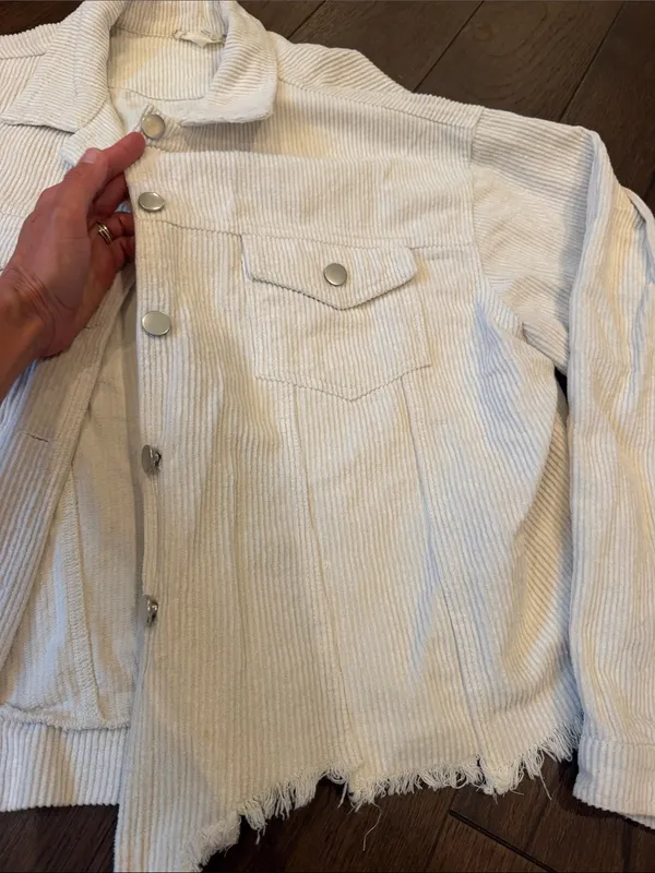Altar'd State Off White Cropped Trucker Corduroy Jacket Large - C66-004 - Image 3
