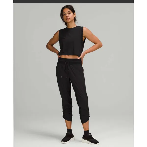 Lululemon Dance Studio Mid-Rise Crop 25" Women's size 8 - Image 2