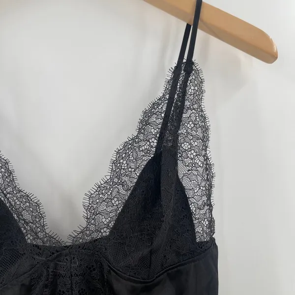 VICTORIA'S SECRET Lingerie Teddy Size Small Black Lace Sexy Lips Intimates - Image 9