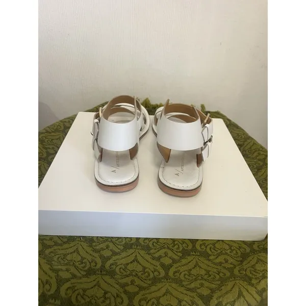 Anthropologie Women's Sandals White With Gold Accents Size 6 M - Image 2