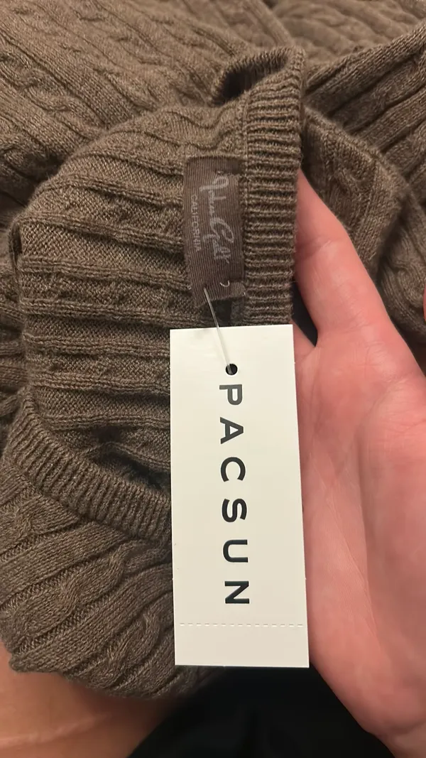 Brandy Melville PacSun Sweater - Image 4