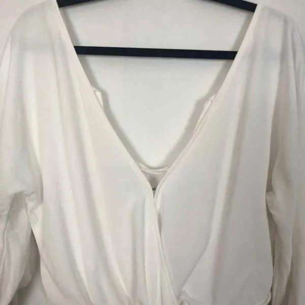 For Love & Lemons V-Neck White Womens Bodysuit Size Small - Image 4