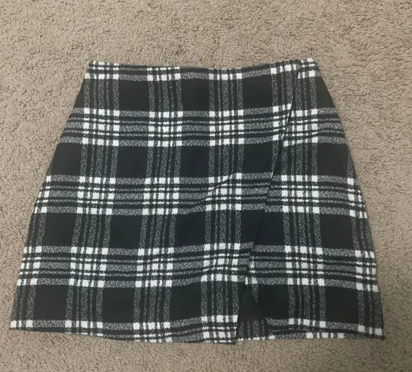 Abercrombie Plaid Wool Mini Skirt - Image 2