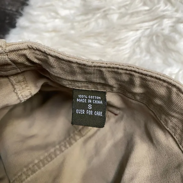 Abercrombie & Fitch Khaki Tan Cargo Low Rise Shorts 100% Cotton - Image 3