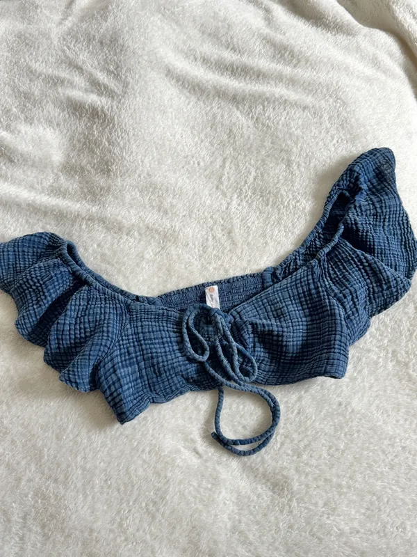Anthropologie Daily Practice Blue Smocked Tie Front Crop Top M - Image 2