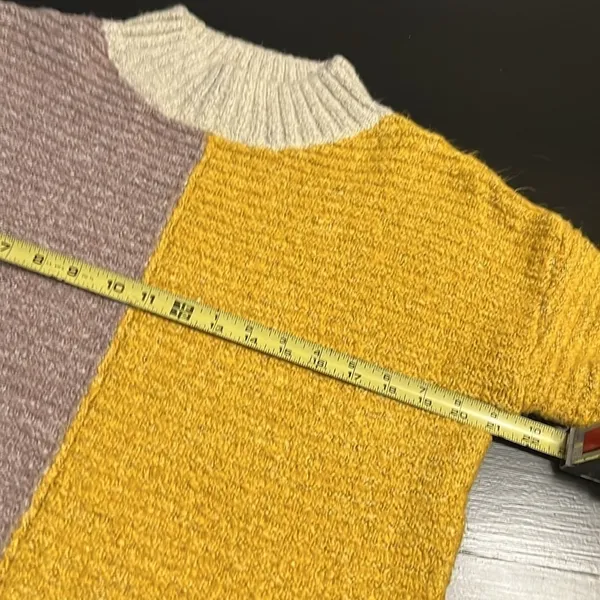 Hem & thread color‎ block sweater - Image 5
