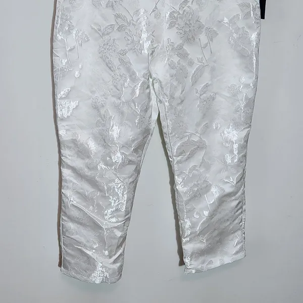 Lulus White Off the Shoulder Cropped Jumpsuit NWT Size Medium Wedding Jumpsuit - Image 5
