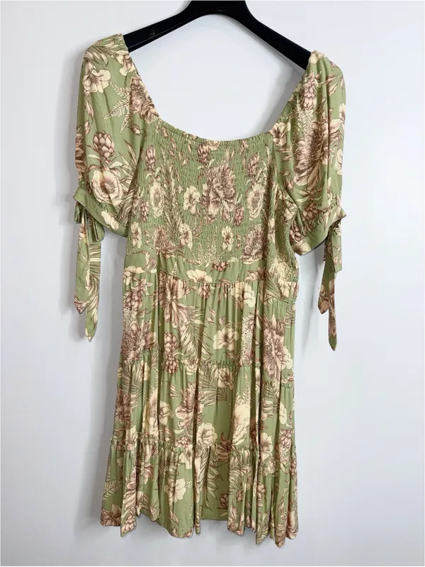Aqua Bendita x Target floral puff sleeve smocked mini dress size large NWT - Image 3
