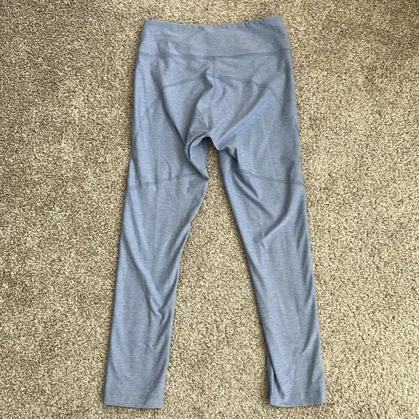 Outdoor Voices Leggings - Image 3