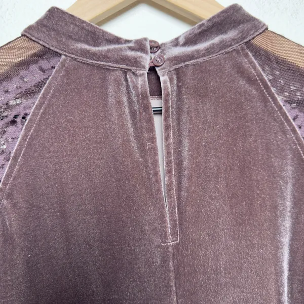 Very J Women Velour Lace Top Top Small Brown‎ Flare Western Boho Peasant - Image 10